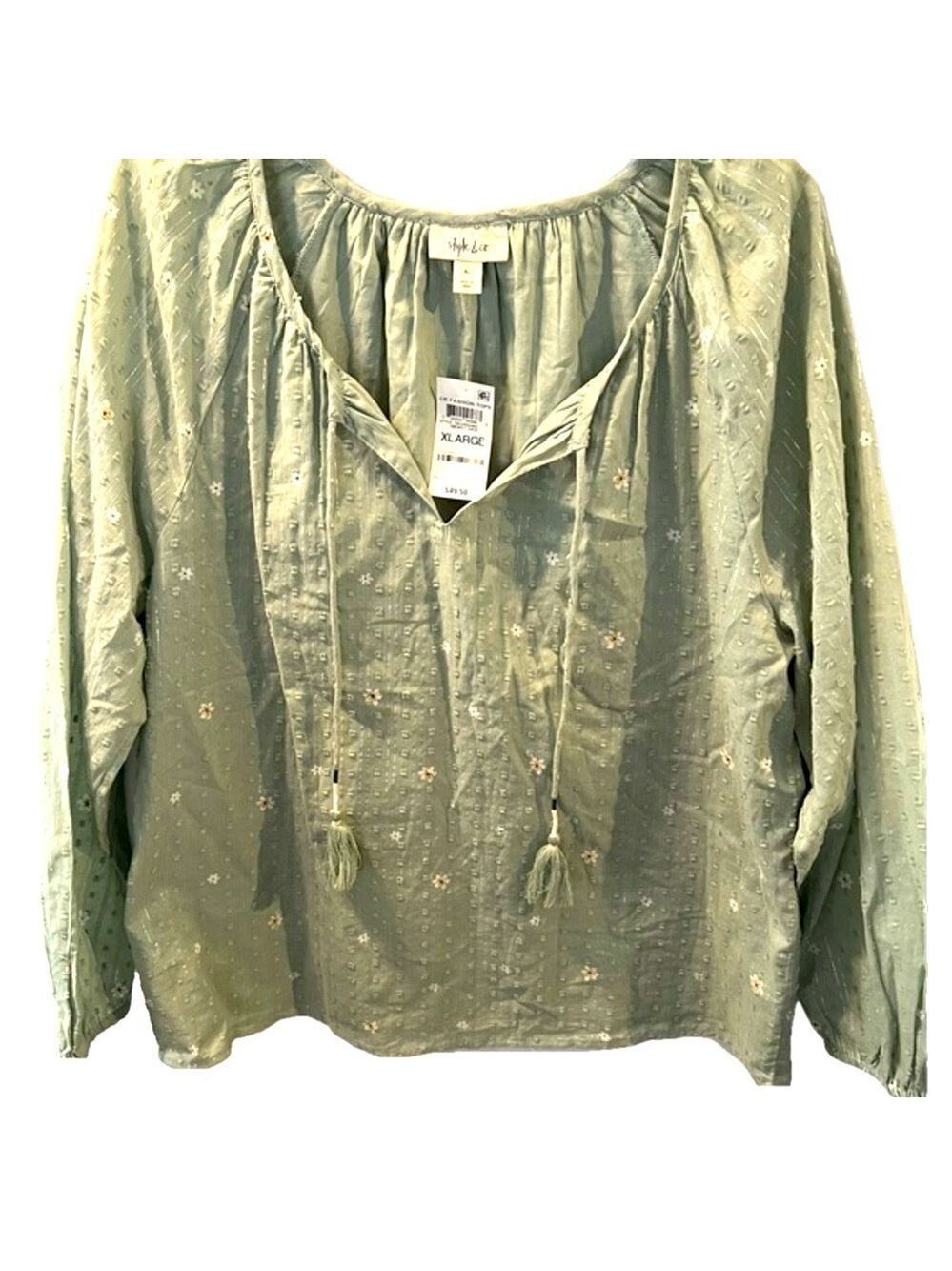 Style & Co shirt minty green with tiny flowers. Elastic sleeves. Hint of sparkle